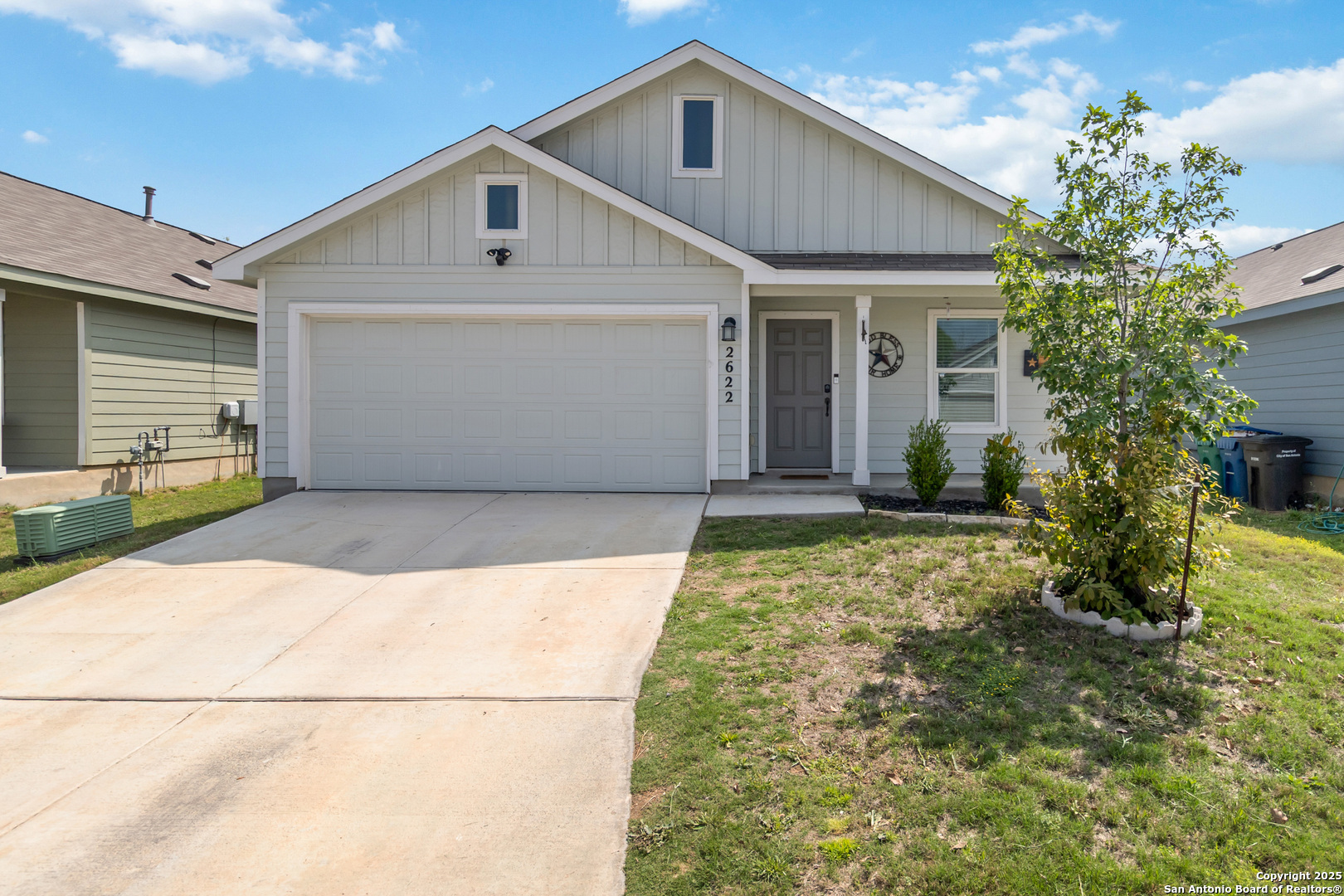 Property Photo: 2622 Robles TX 78226