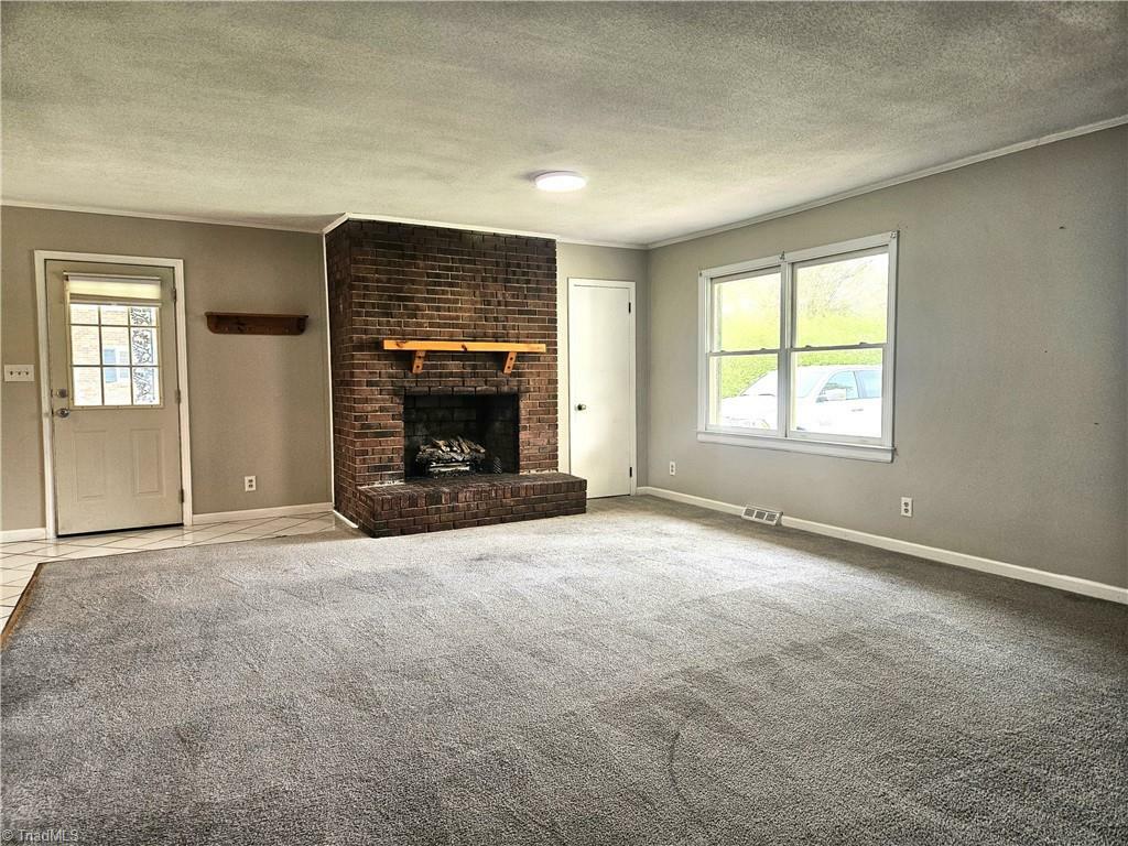 Property Photo: 915 Mayford Drive NC 27284