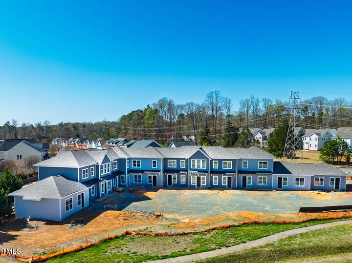 Property Photo:  110 Bellamy Lane 203  NC 27516 