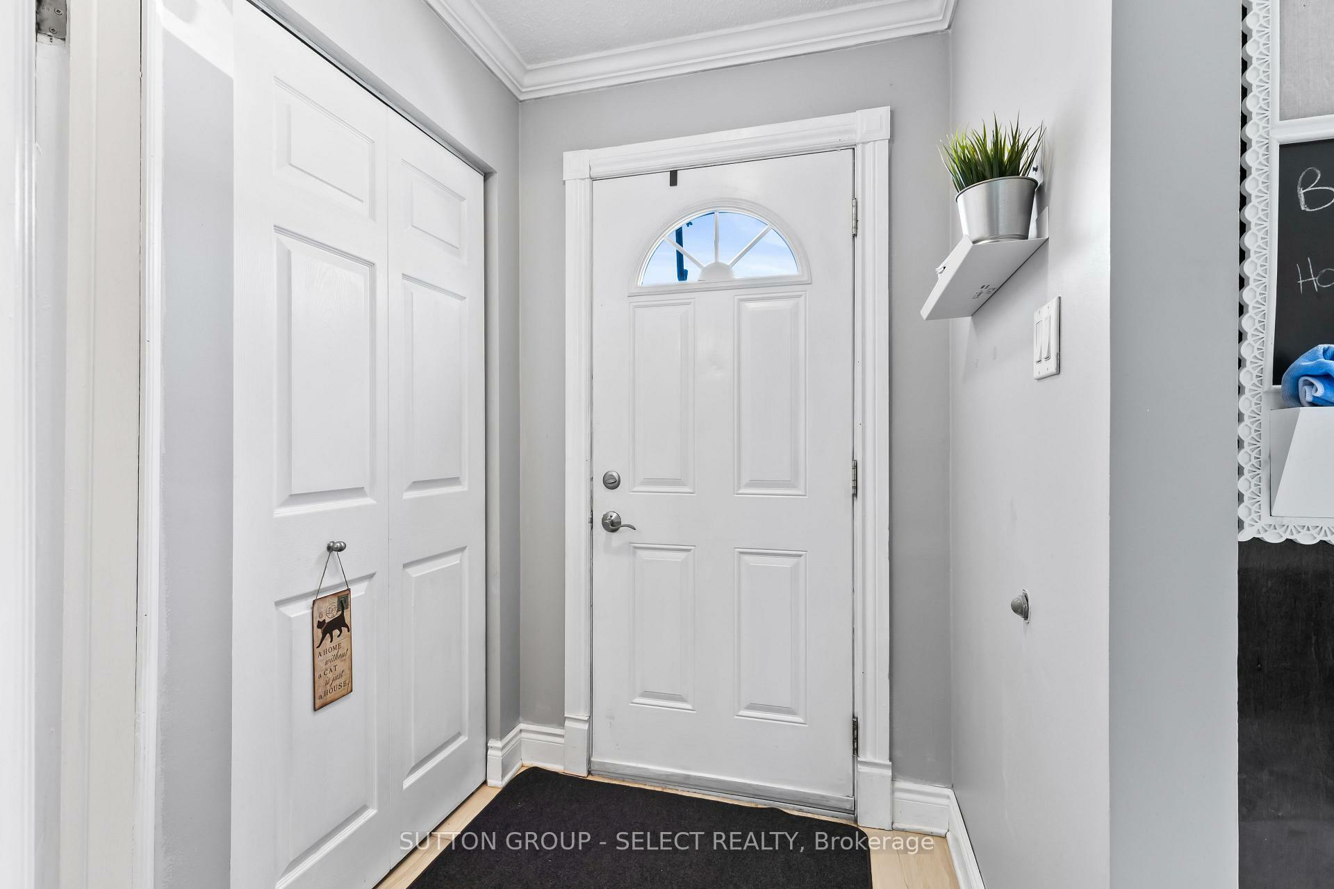 Property Photo: 1786 Attawandaron Road 35 ON N6G 3N1