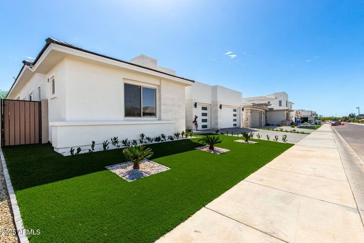 Property Photo:  12469 N 93rd Way  AZ 85260 