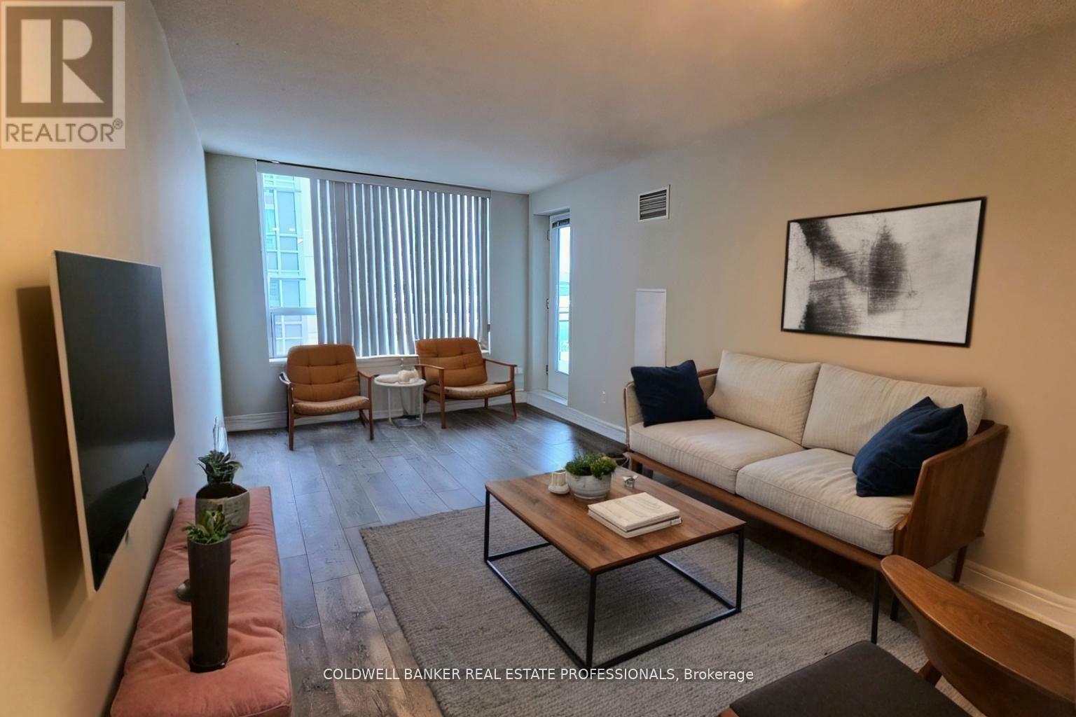 Property Photo: 62 Suncrest Boulevard 318 ON L3T 7Y6