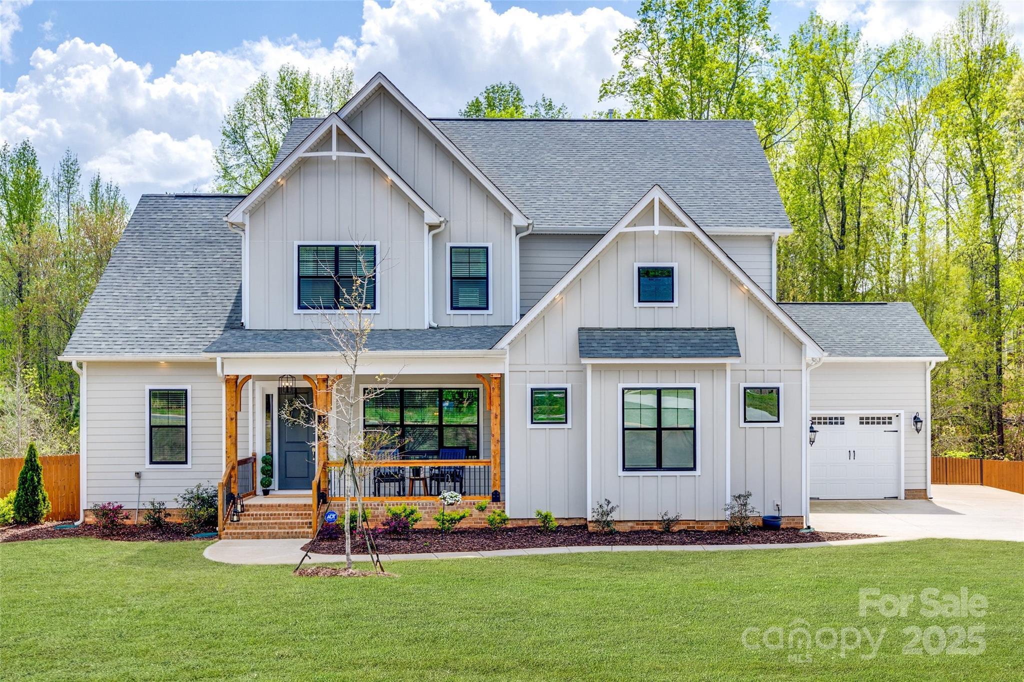 Property Photo: 1079 Sage Pine Circle SC 29710
