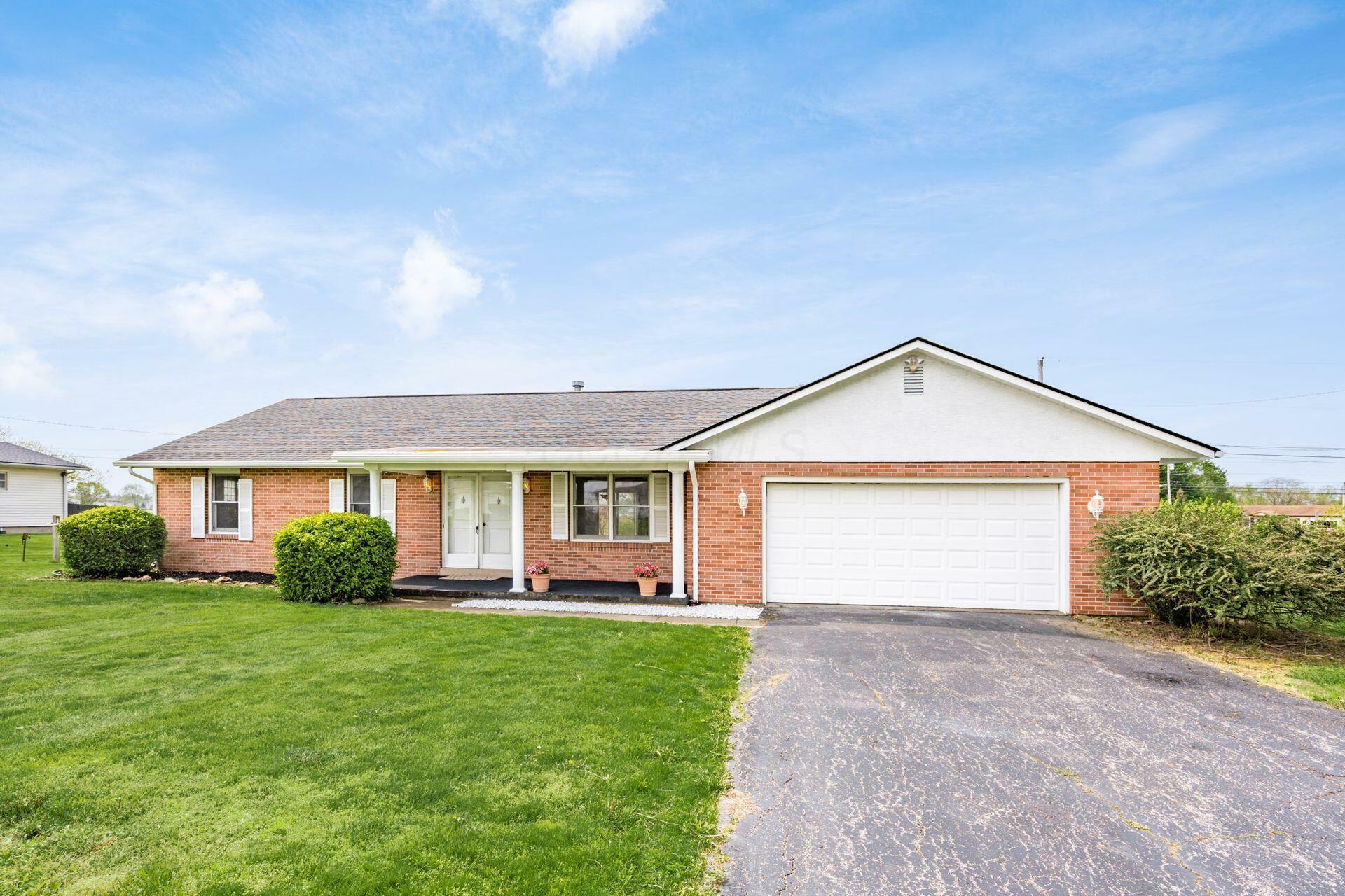 Property Photo: 306 Northview Drive OH 43140
