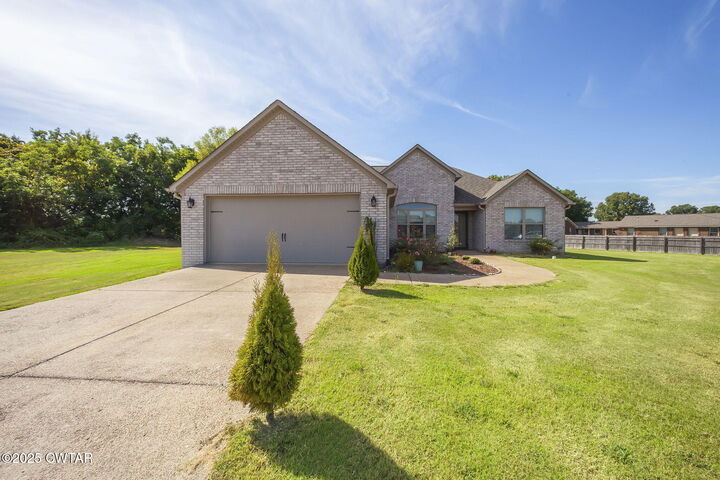 60 Addimack Cove  Bells TN 38006 photo