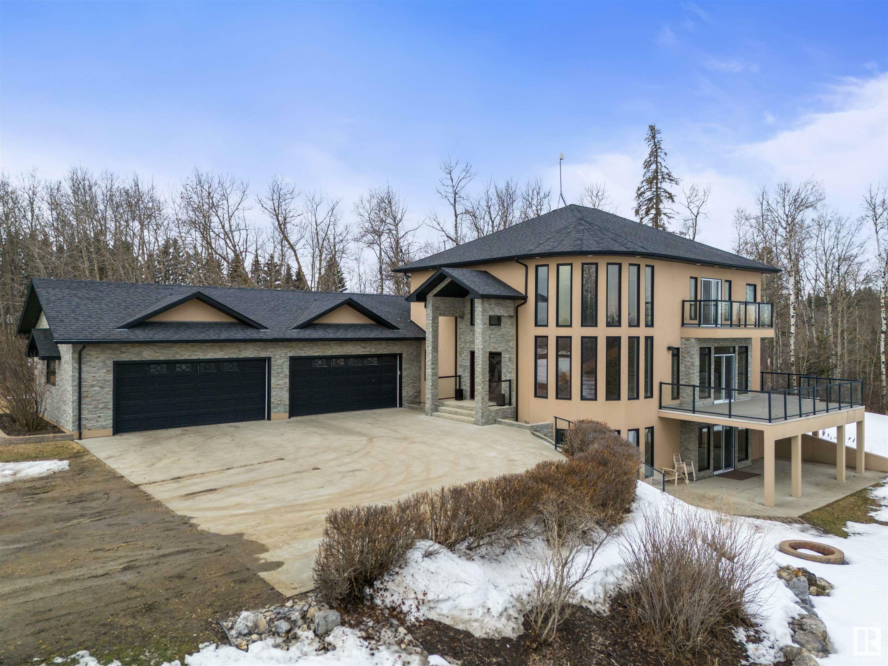 Property Photo: 16910 44 Avenue SW AB T6Y 0J2