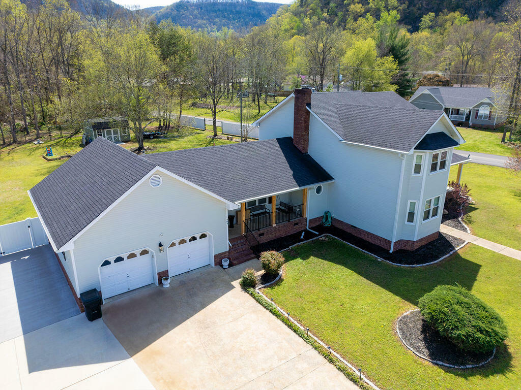 Property Photo: 494 Canyon Park Drive GA 30752