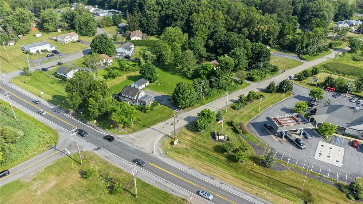 Property Photo: 307 Route 17K NY 12550