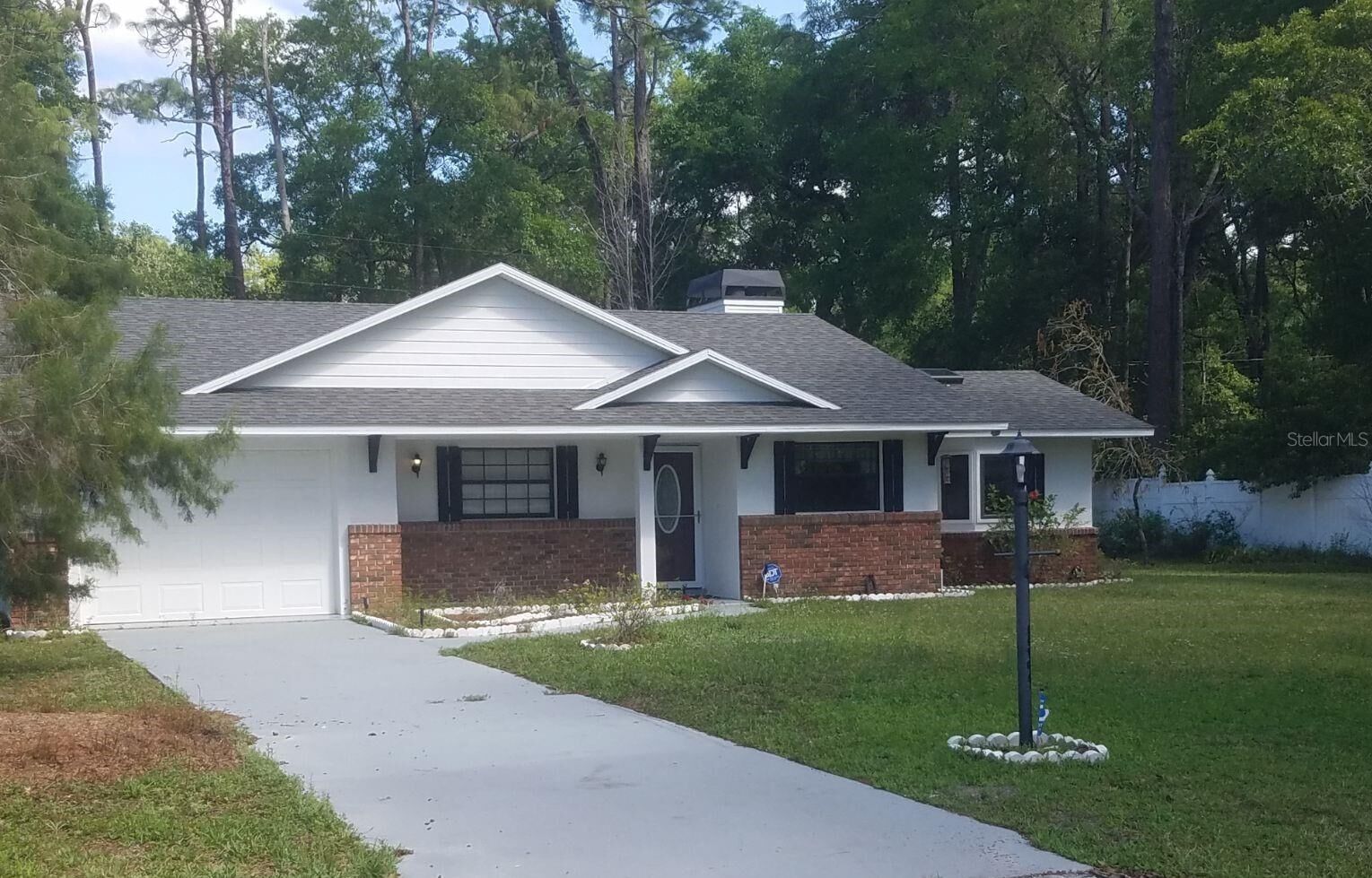 Property Photo:  26225 Troon Avenue  FL 32776 