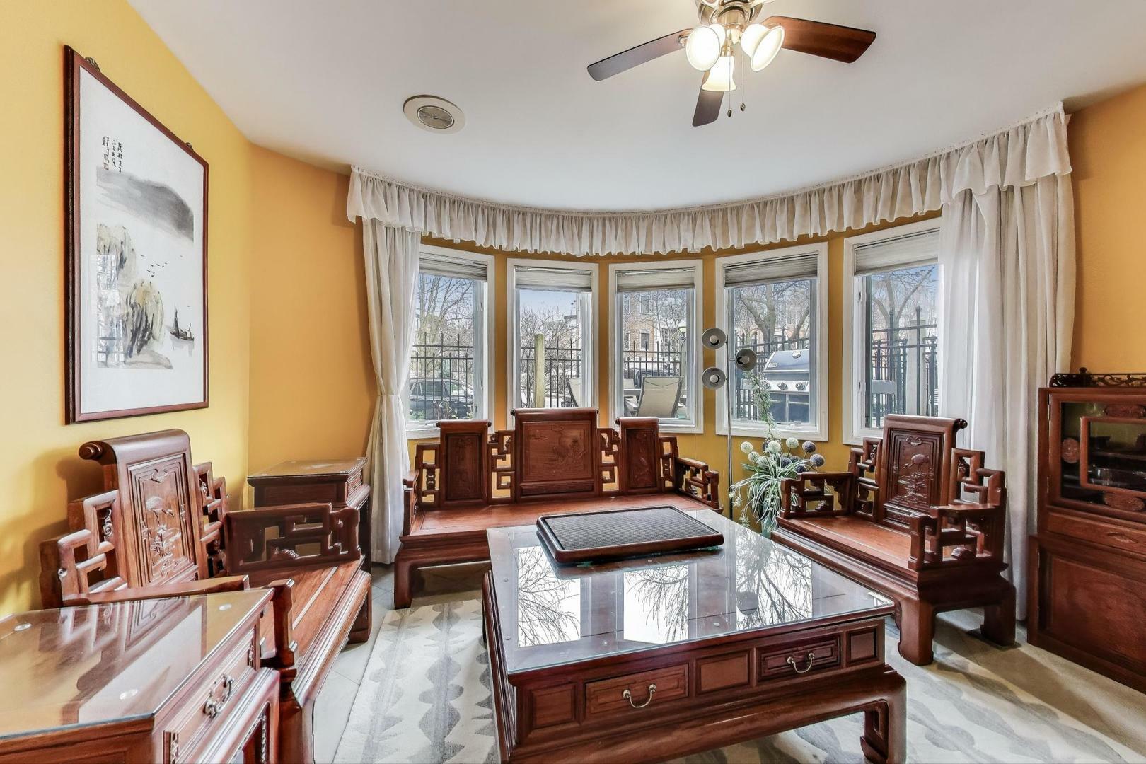 Property Photo: 1448 S Prairie Avenue IL 60605