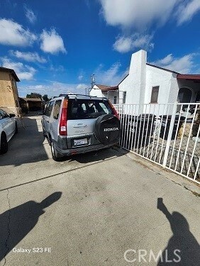 Property Photo: 731 Belden Avenue CA 90022