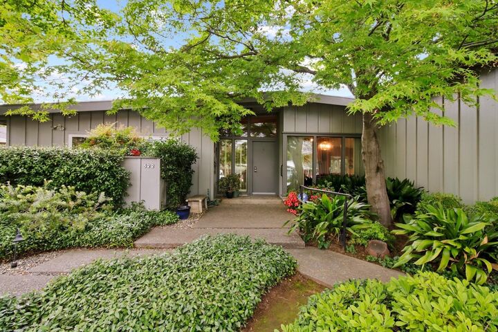 Property Photo: 522 Sydling Court CA 95864