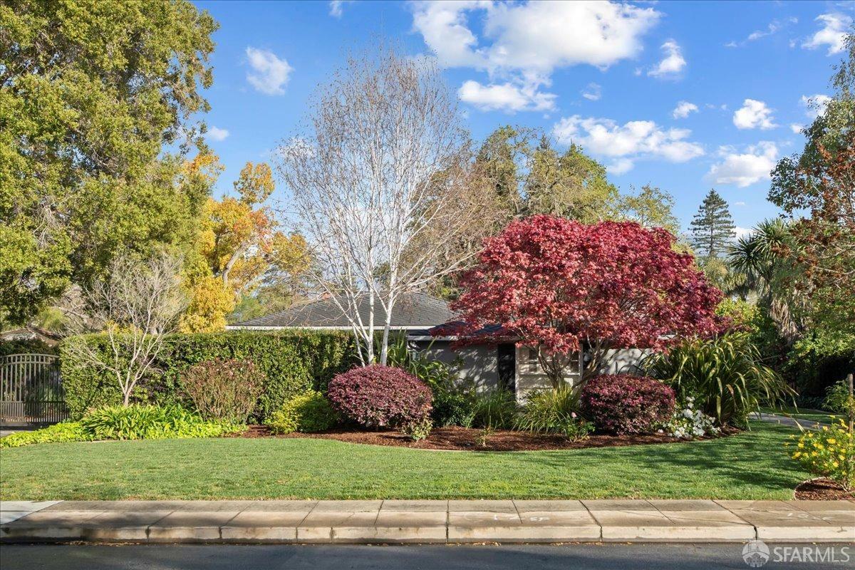 Property Photo: 84 Wilburn Avenue CA 94027