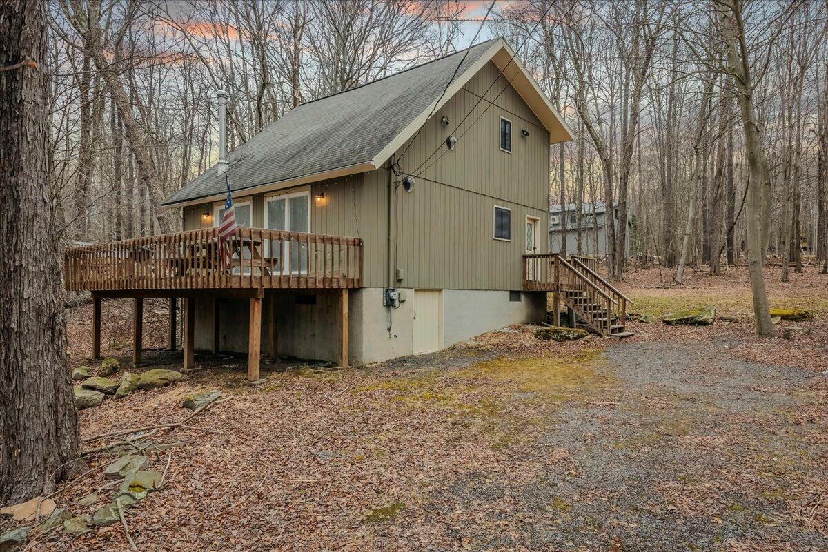 Property Photo: 62 Locust Lane PA 18424
