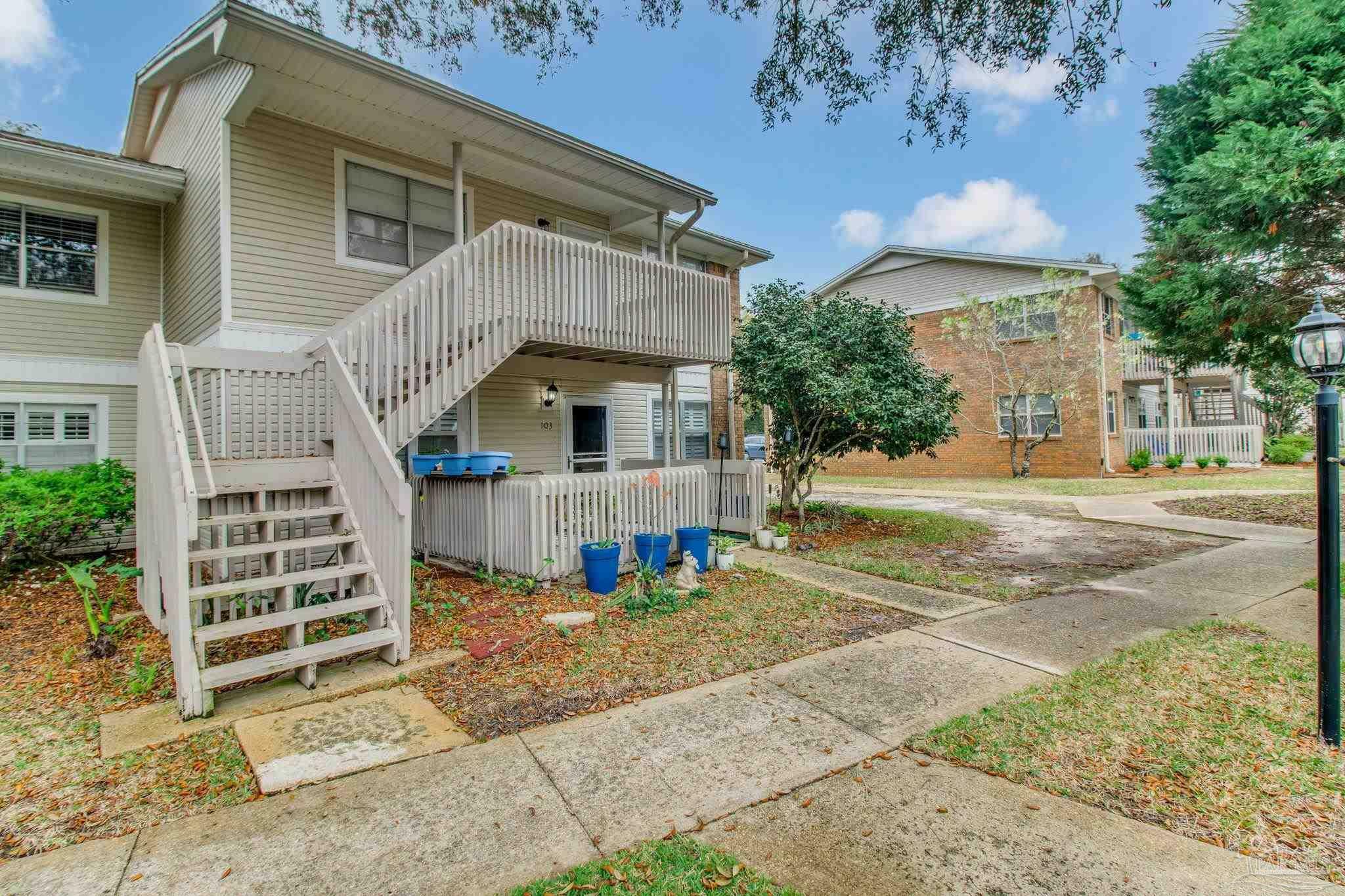 Property Photo: 1100 Shoreline Dr 203 FL 32561