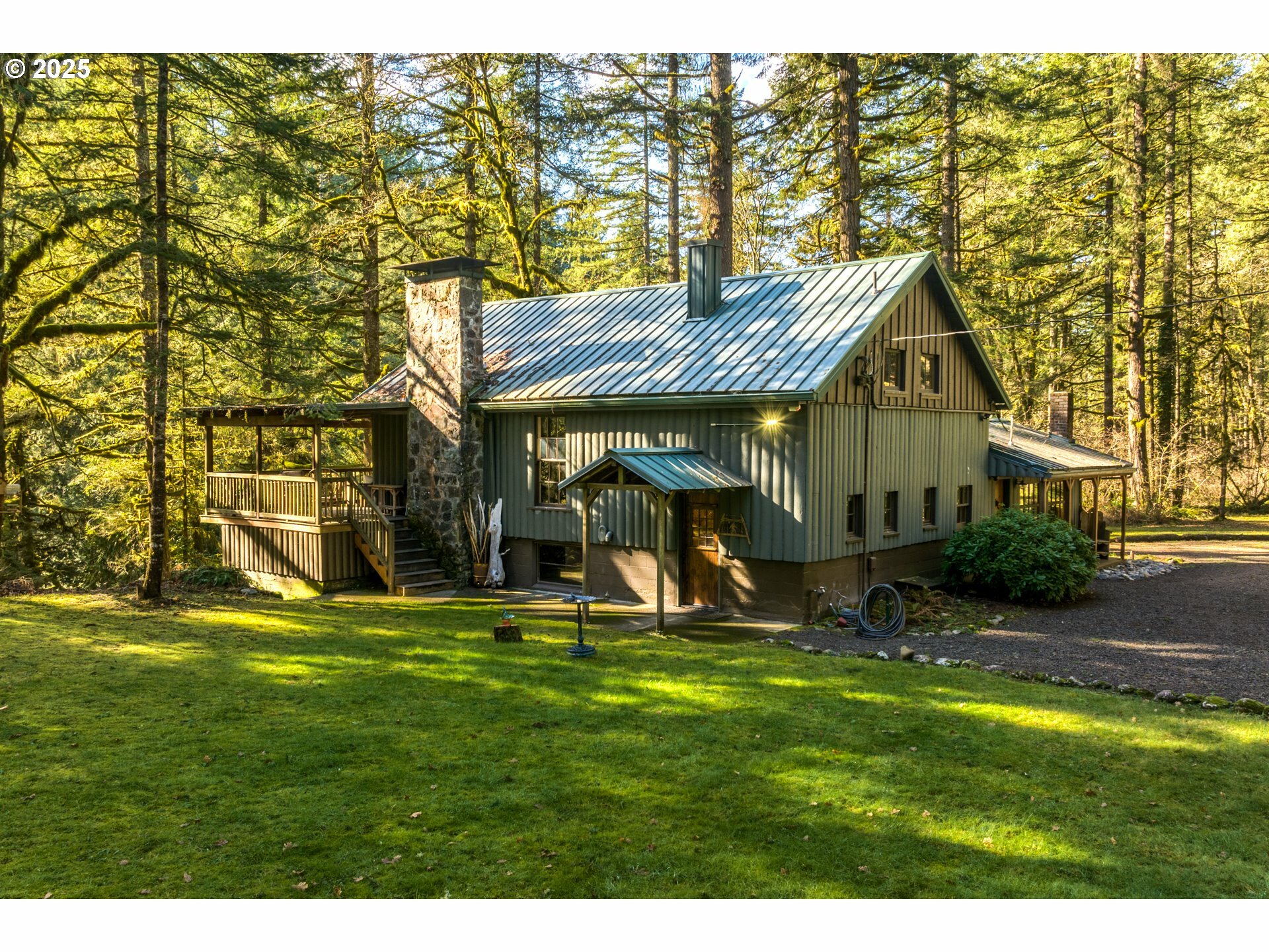 Property Photo: 15653 NE Lucia Falls Rd WA 98604