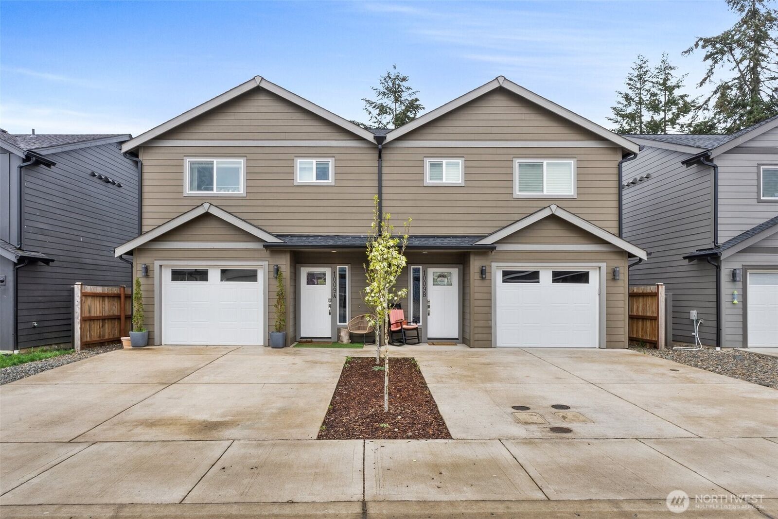Property Photo:  1009  Peach Road  WA 98596 