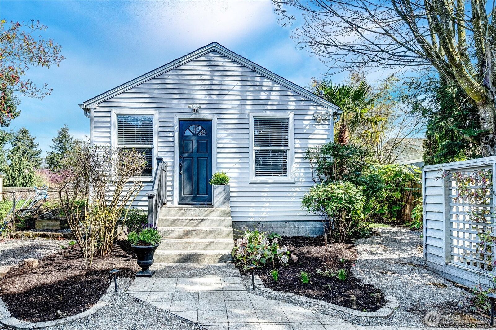 Property Photo: 8826 16th Avenue SW WA 98106