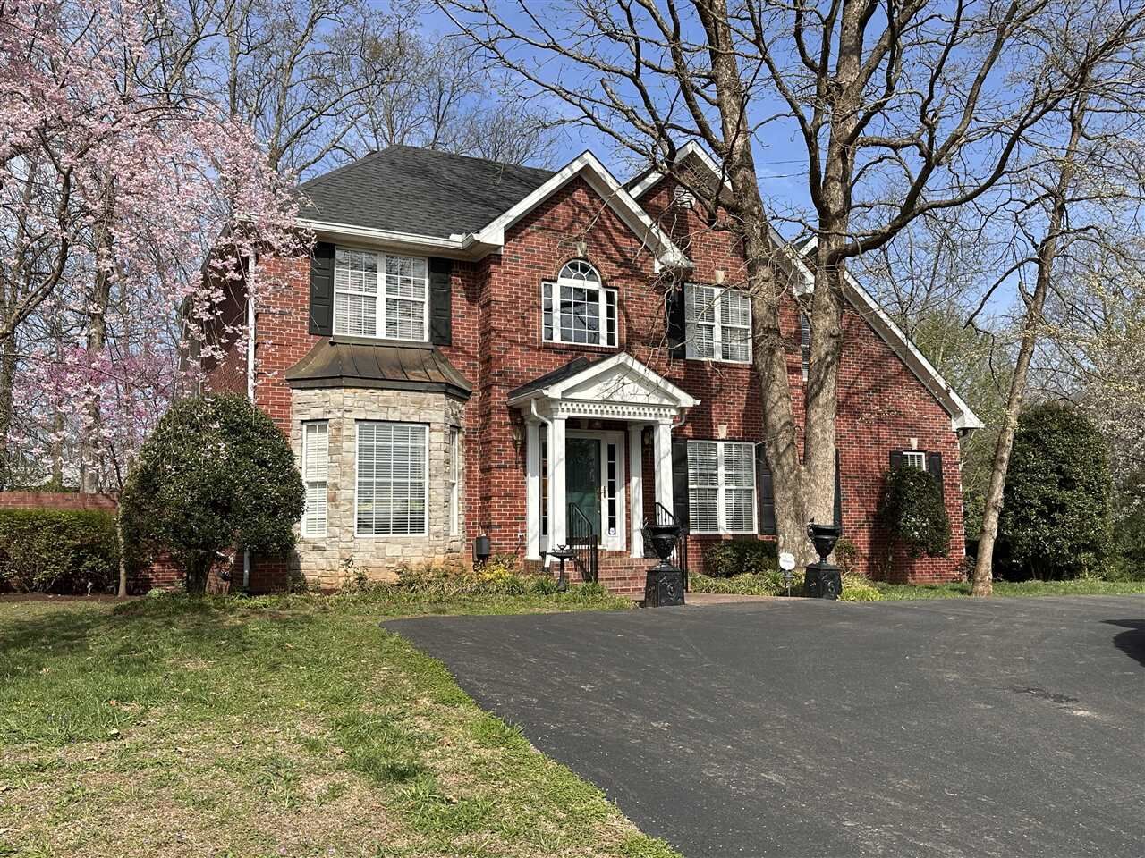Property Photo:  3384 Red Oak Court  KY 42101 