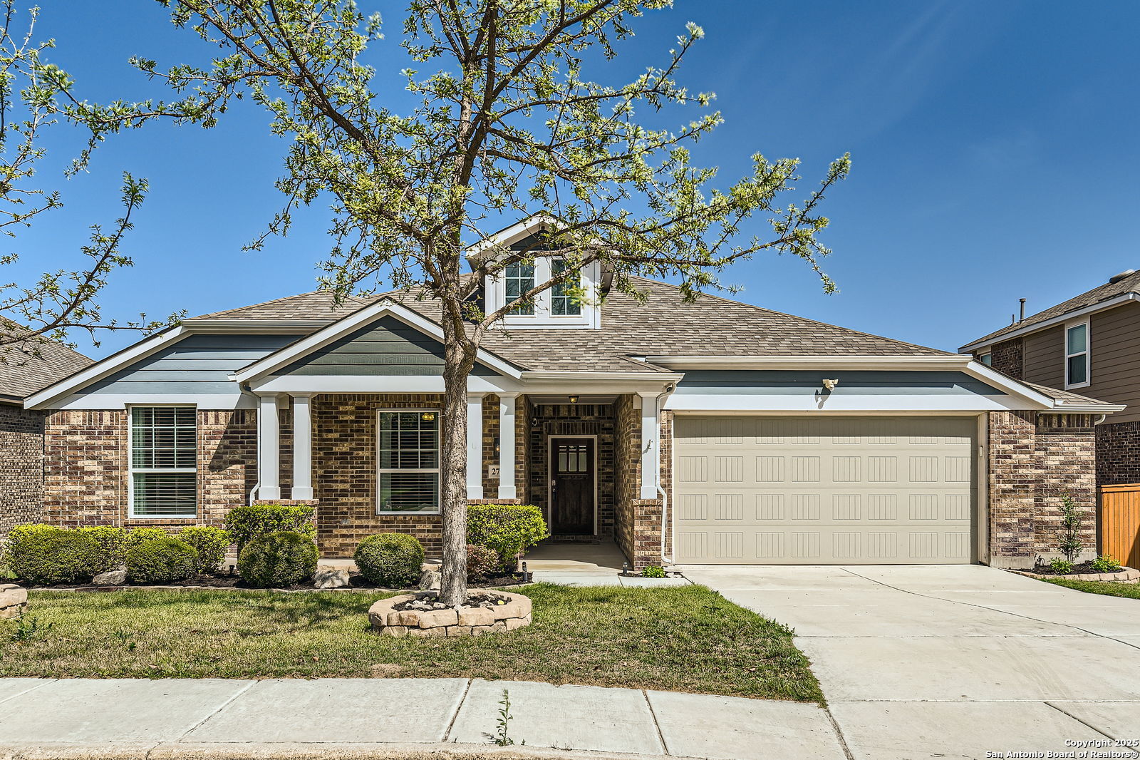 Property Photo: 2734 Sueno Point TX 78245