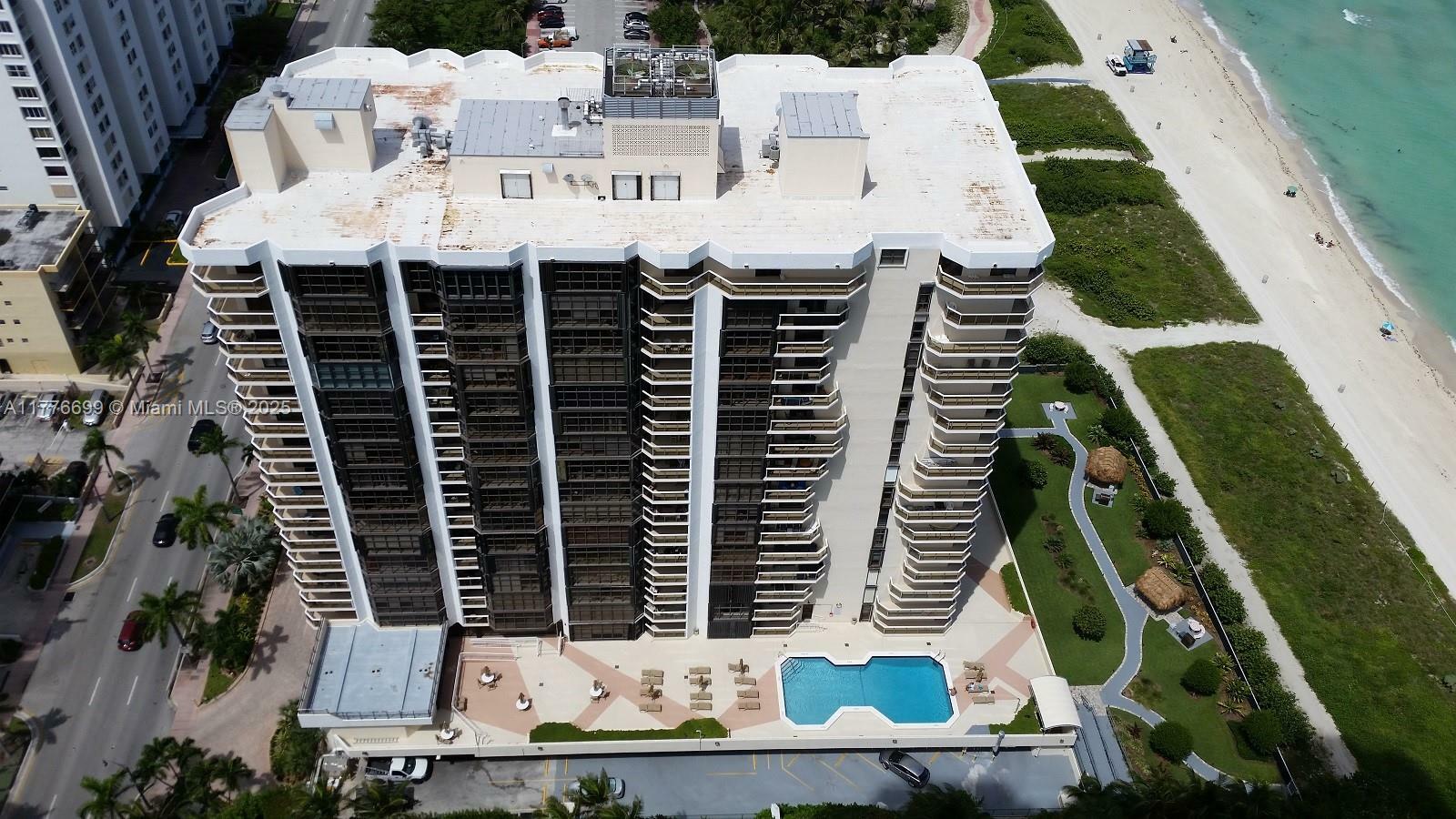 6423 Collins Ave 1602  Miami Beach FL 33141 photo
