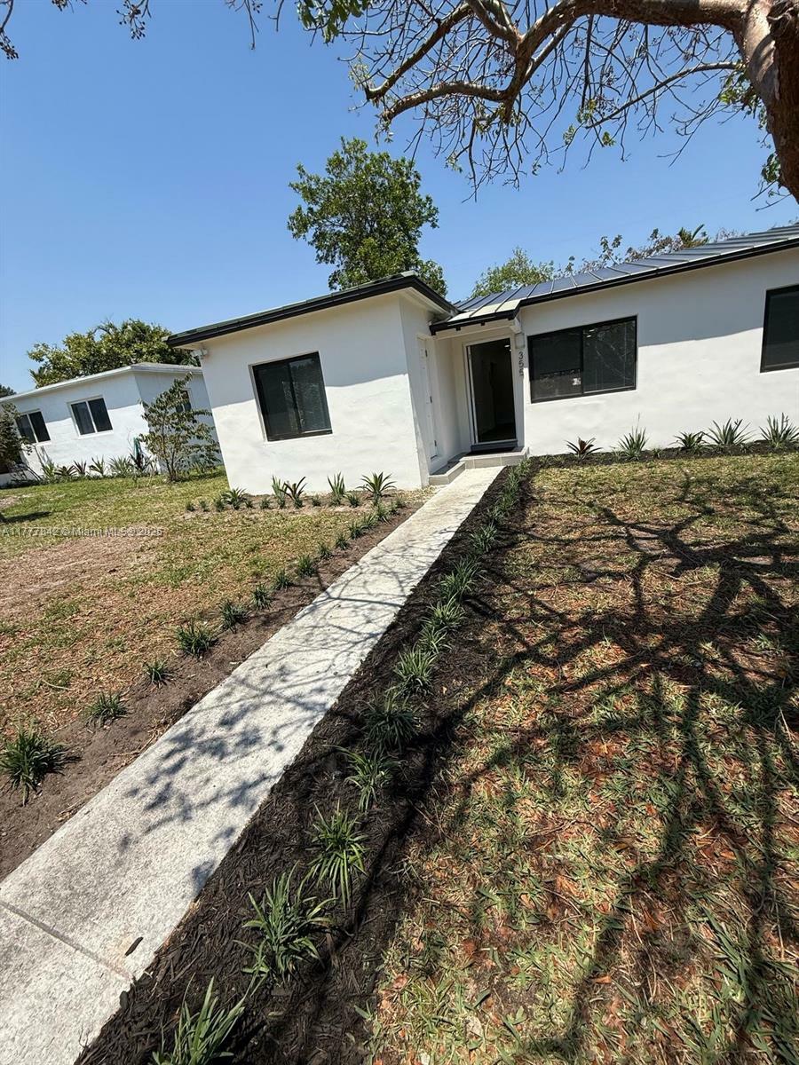 Property Photo: 355 NE 111th St FL 33161