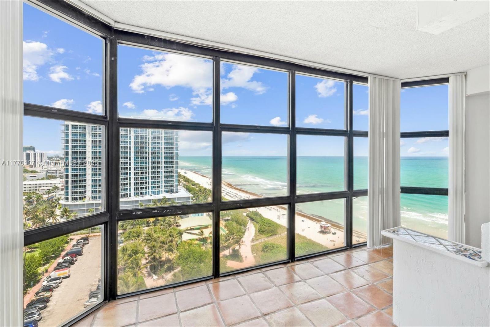 6423 Collins Ave 1607  Miami Beach FL 33141 photo