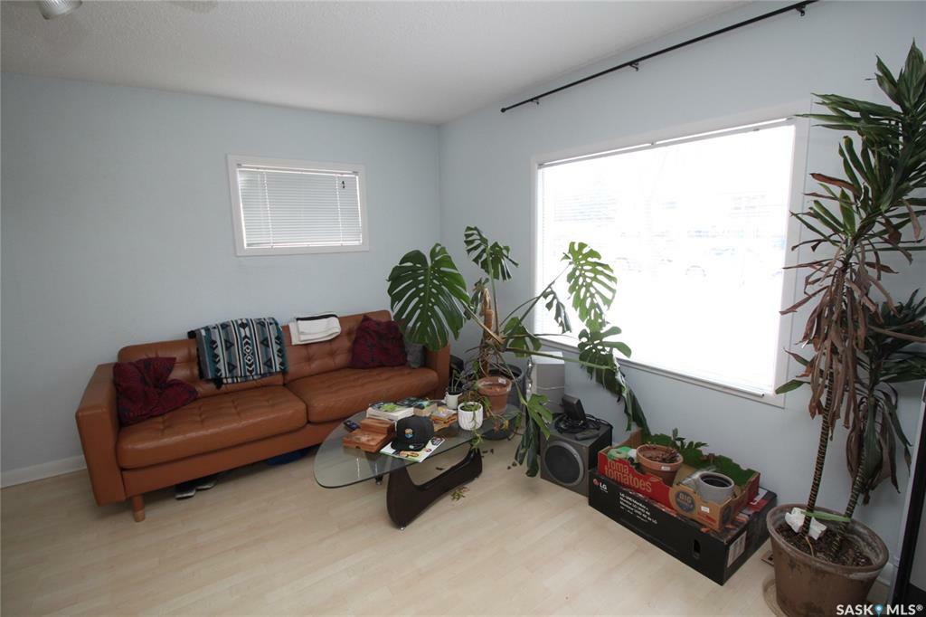 Property Photo: 321 Bottomley Avenue N SK S7N 1L3