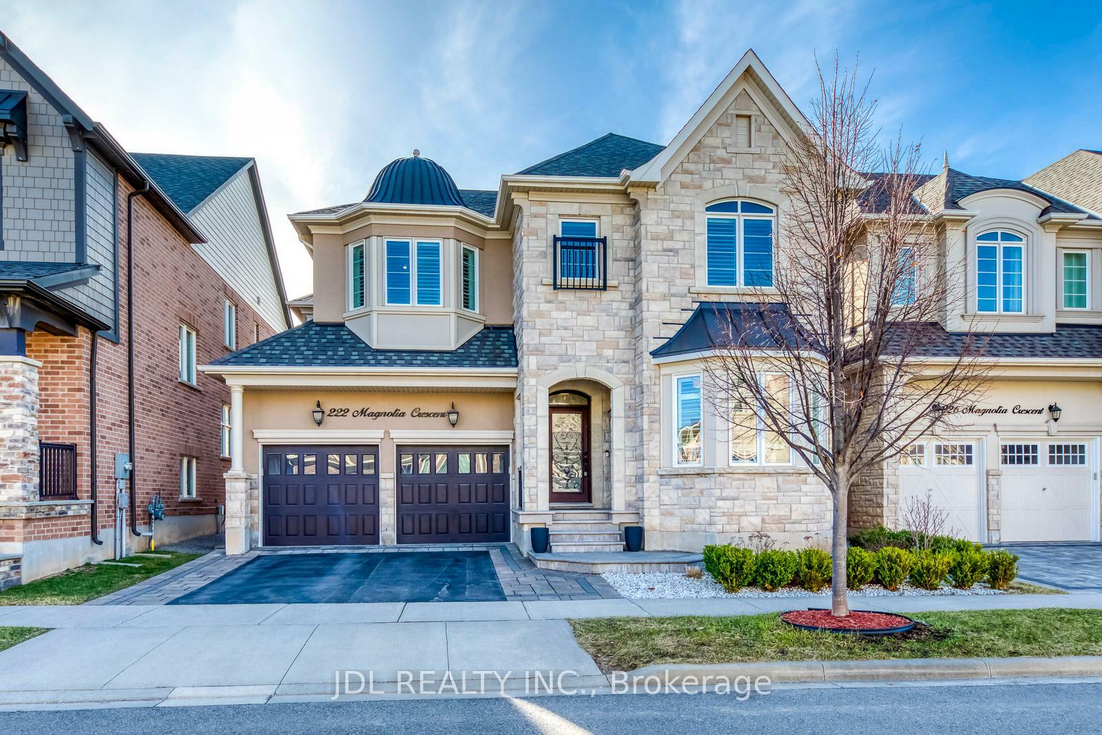 Property Photo: 222 Magnolia Crescent ON L6M 0Z8