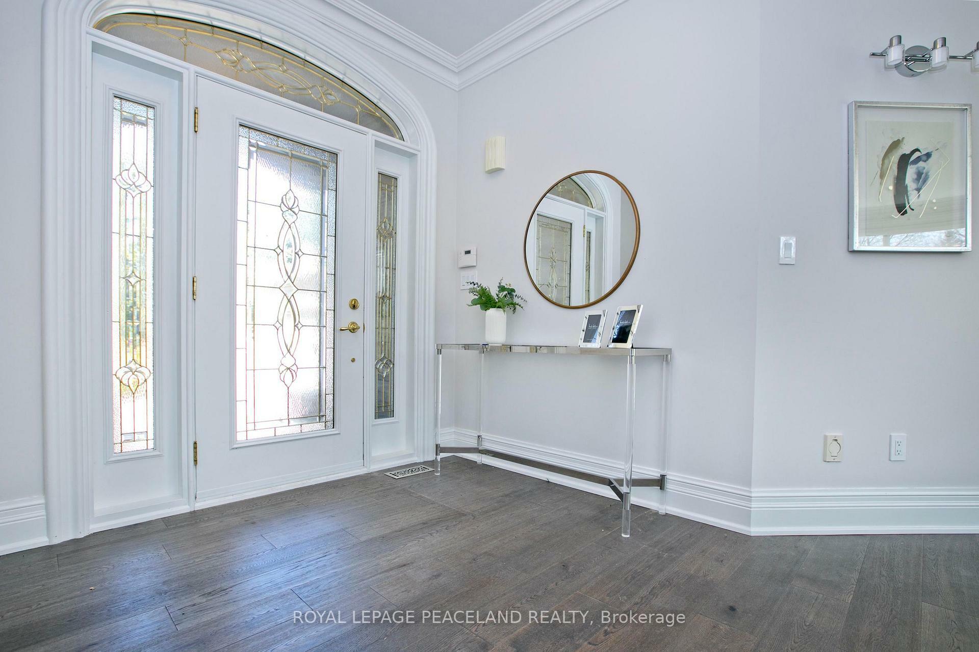 Property Photo: 3 River Bend Road ON L3R 1K3