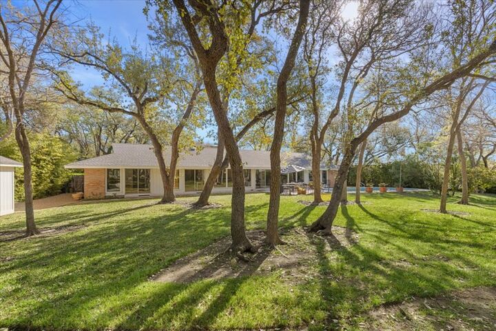 Property Photo: 3106 Maywood Avenue TX 78703