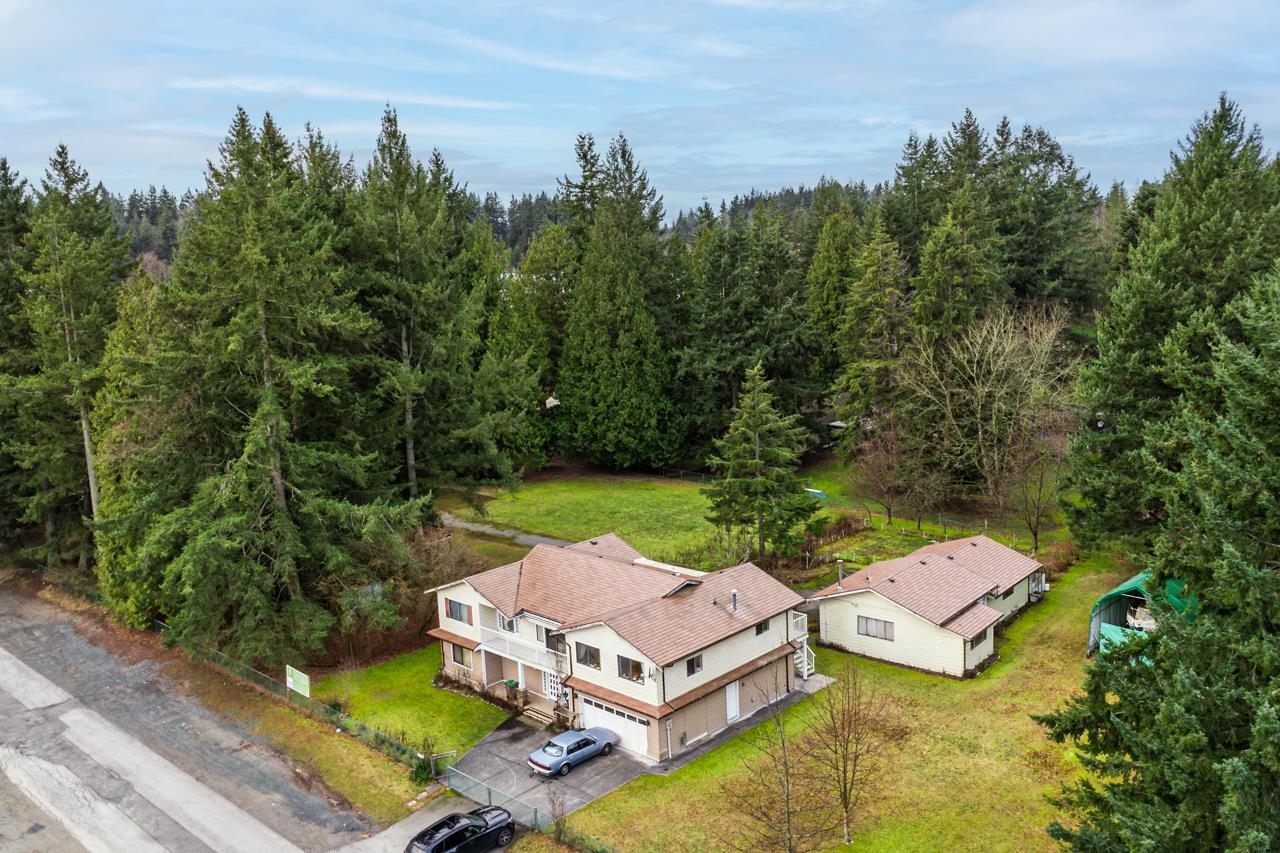 Property Photo: 13583 24 Avenue BC V4A 2G6