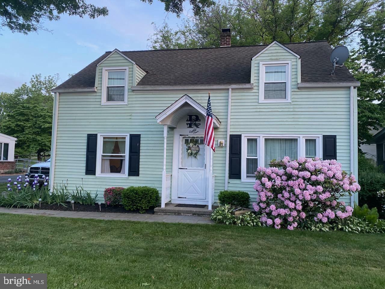 Property Photo: 84 W Schuylkill Road PA 19465