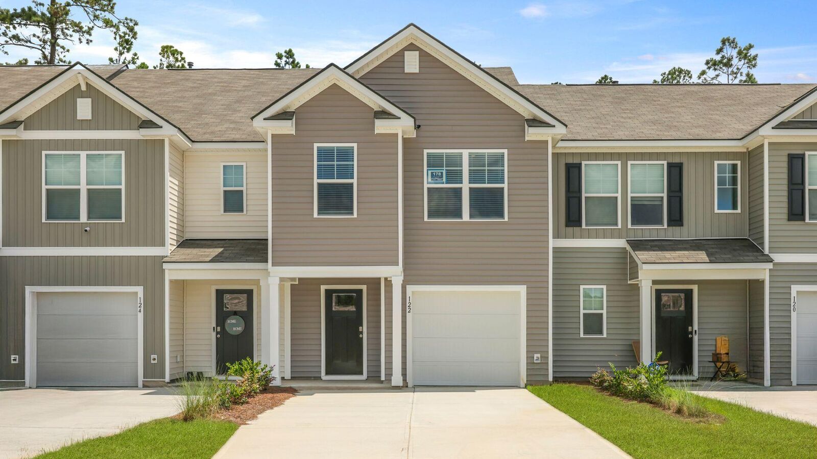 Property Photo: 122 Haventree Court SC 29486