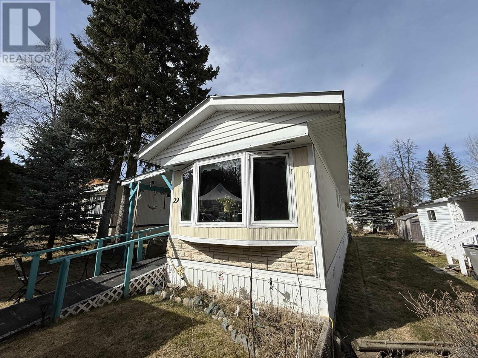 Property Photo: 654 North Fraser Drive 29 BC V2J 5A7