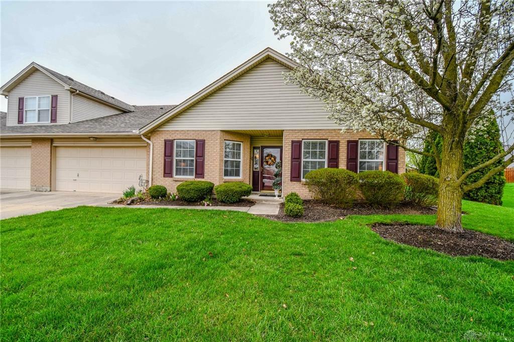 Property Photo: 4065 Twin Lakes Circle OH 45315