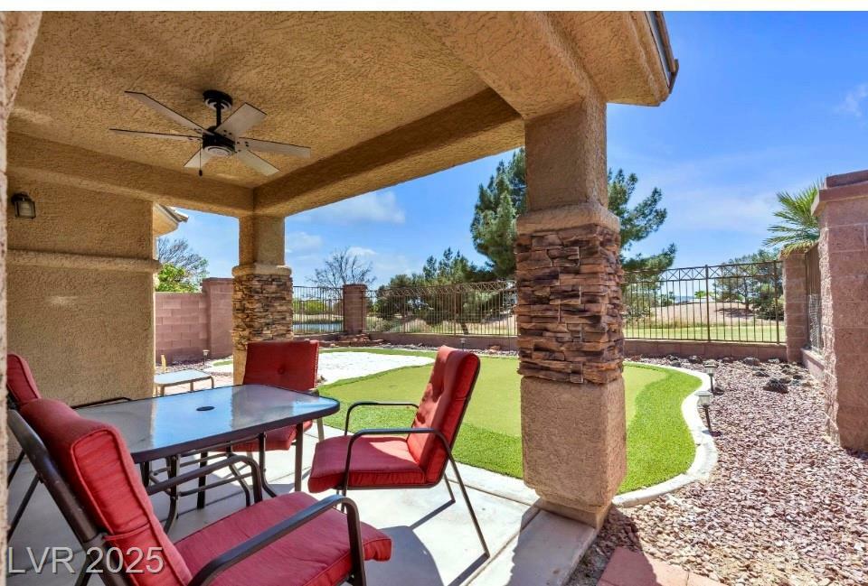 Property Photo: 5681 Harbour Pointe Avenue NV 89122