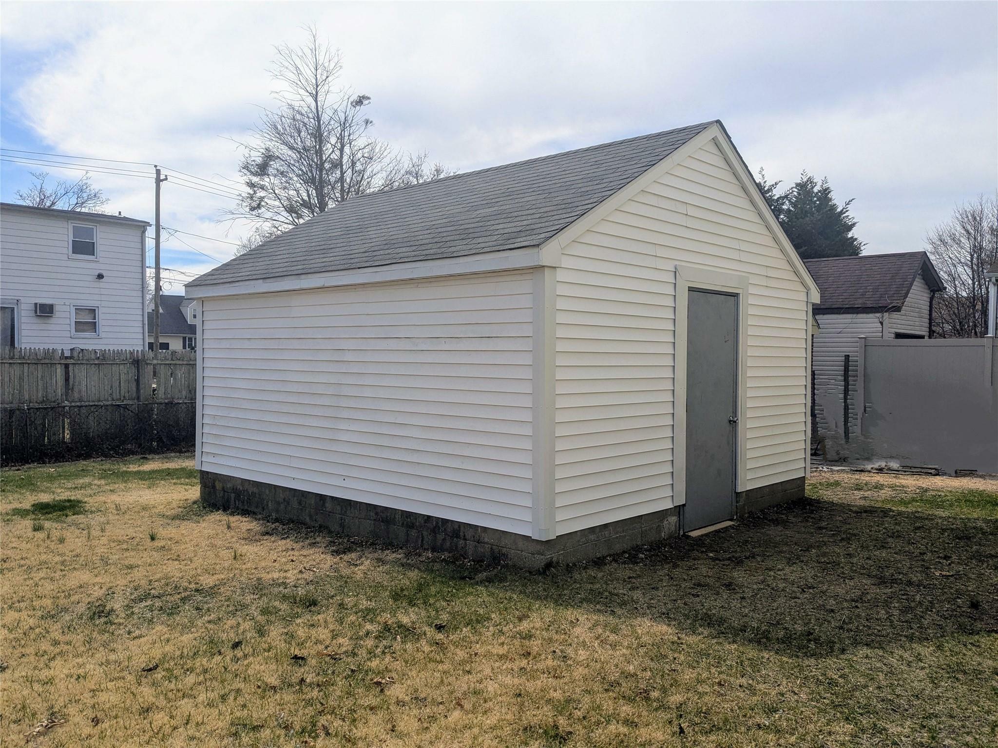 Property Photo: 1573 9th Street NY 11704