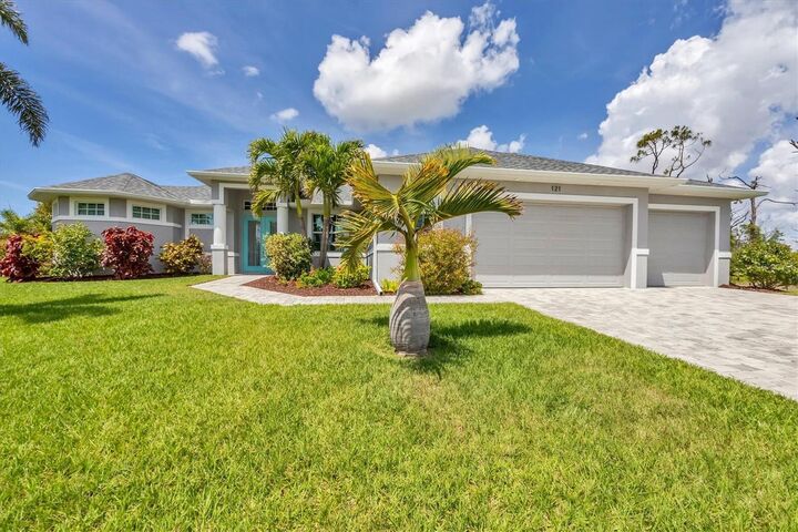 Property Photo:  121 Brig Circle W  FL 33946 