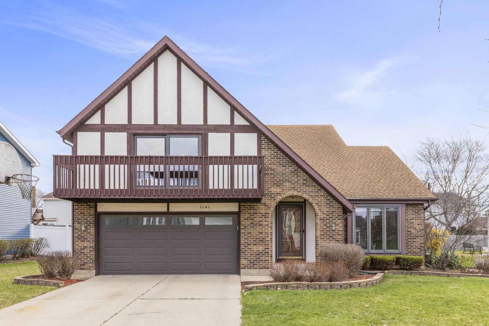 Property Photo:  1141 Windslow Circle  IL 60014 