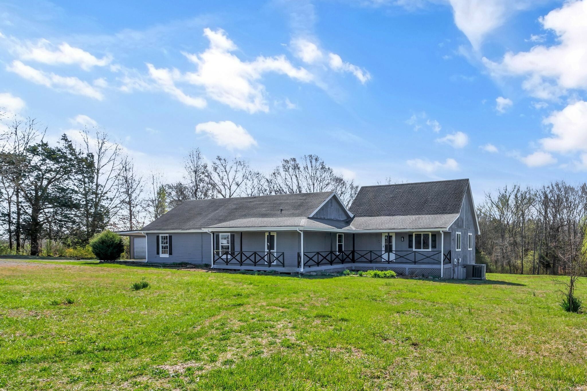Property Photo: 1500 Lock B Rd S TN 37040