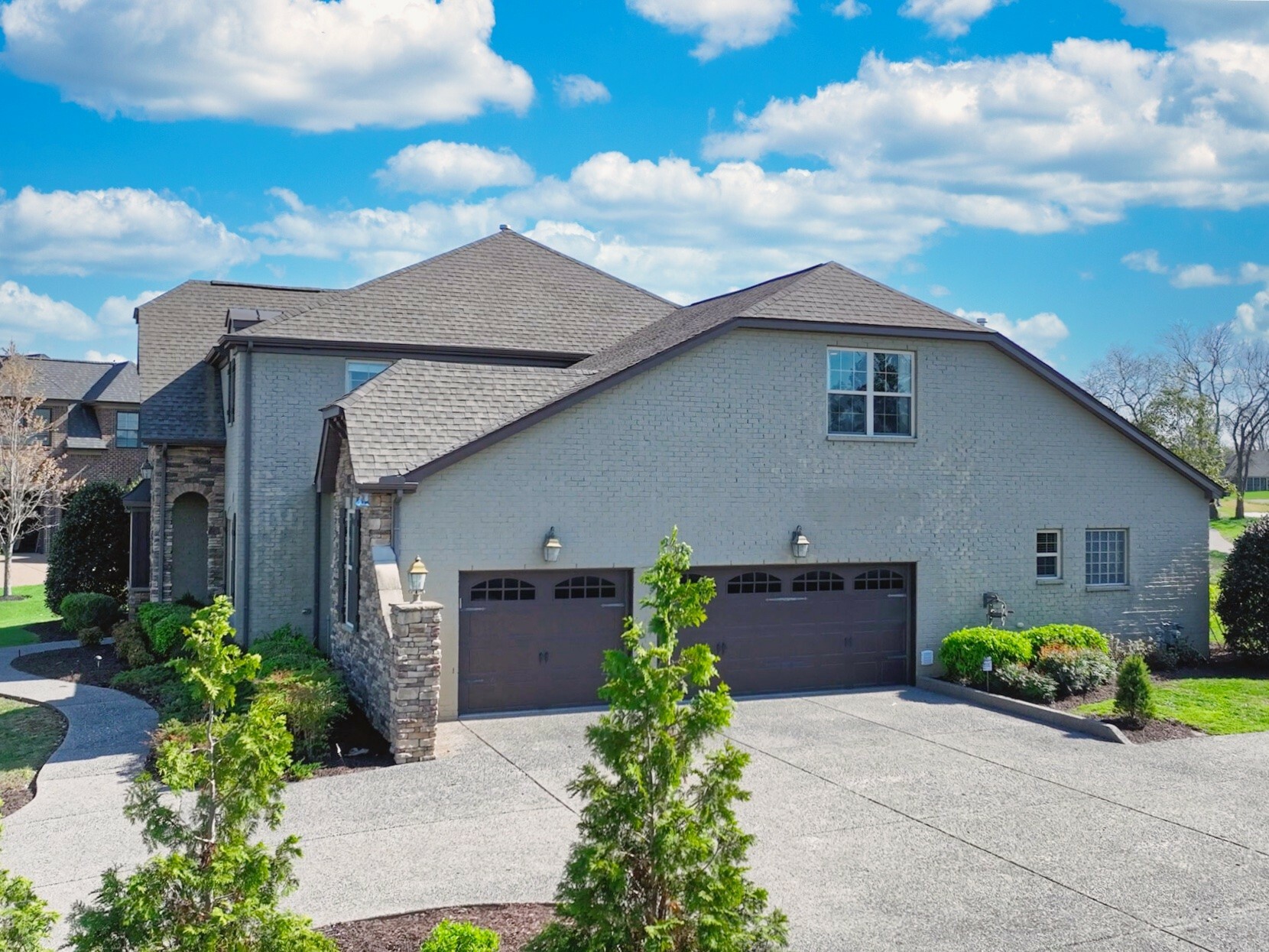 Property Photo: 1496 Foxland Blvd TN 37066