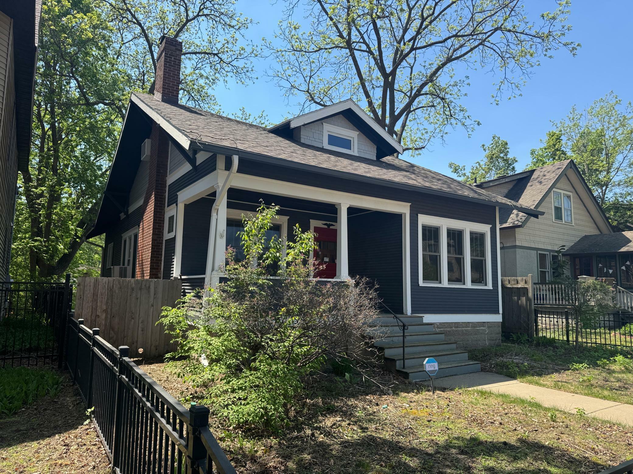 Property Photo: 1264 Grand Avenue MN 55105