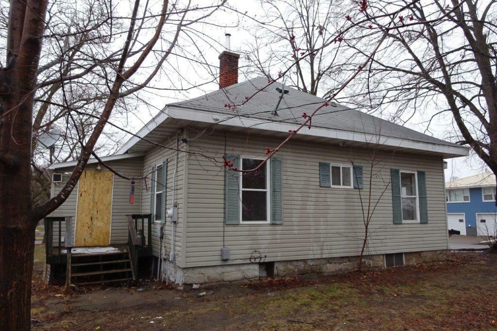 Property Photo: 407 8th Avenue W WI 54736