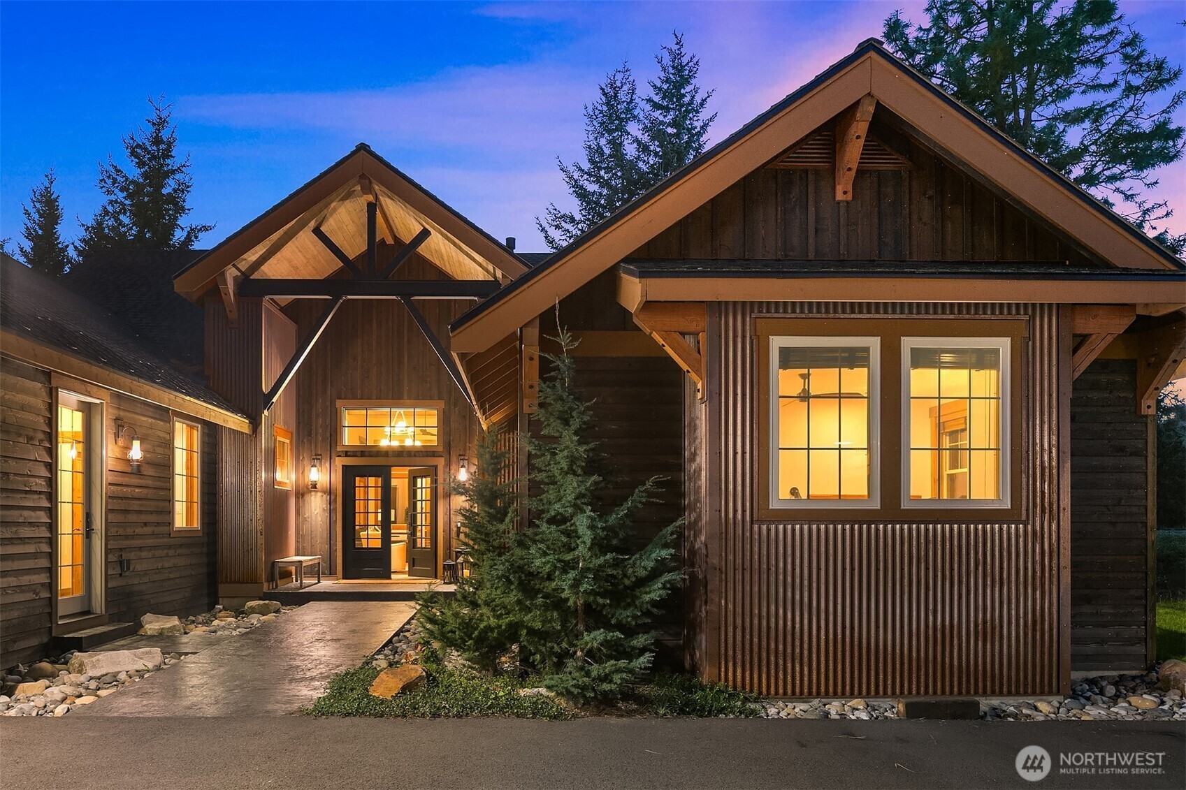 Property Photo: 291 Ruby King Loop WA 98922