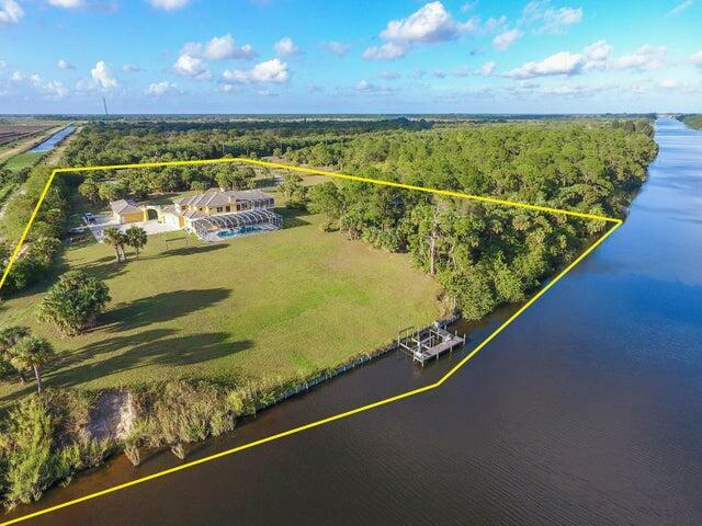 11733 SW Citrus Boulevard  Palm City FL 34990 photo