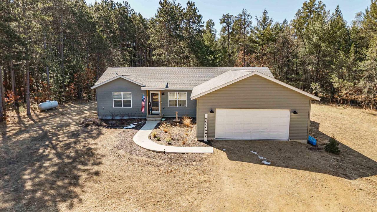 Property Photo: 1851 Duck Creek Drive WI 53934