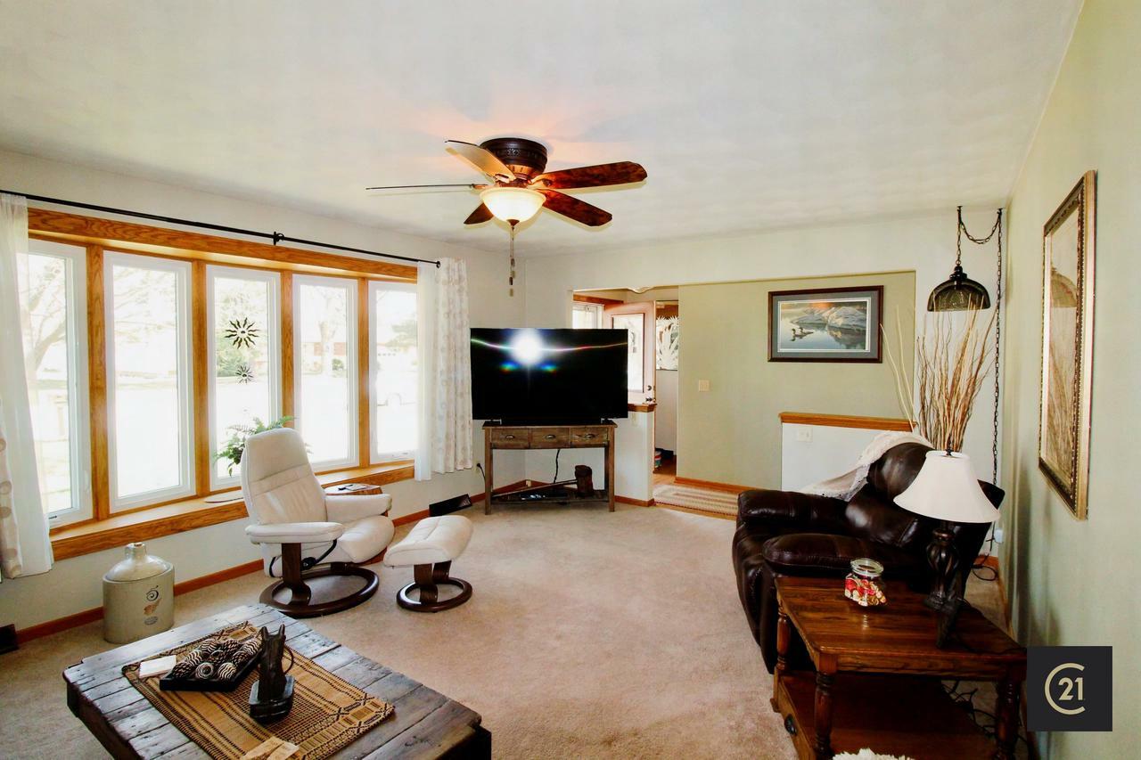 Property Photo: 1998 Bootmaker Drive WI 53511