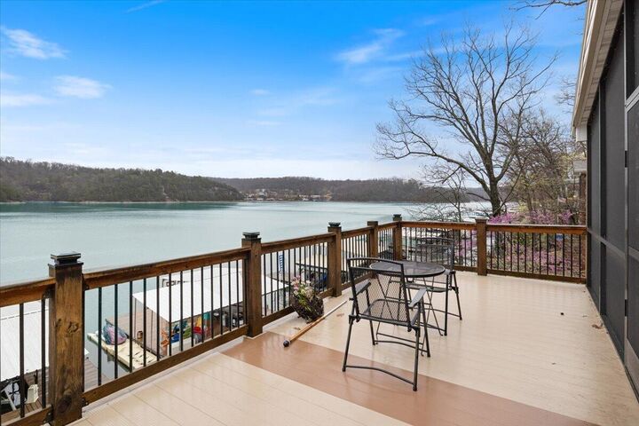 Property Photo:  43 Glen Meadows Street  MO 65052 