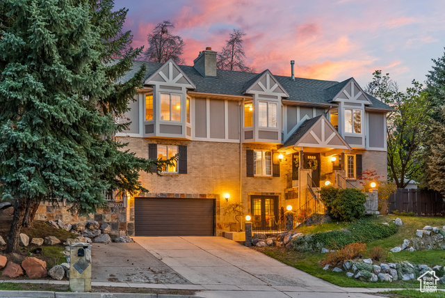 3338 E Creek Rd  Cottonwood Heights UT 84121 photo